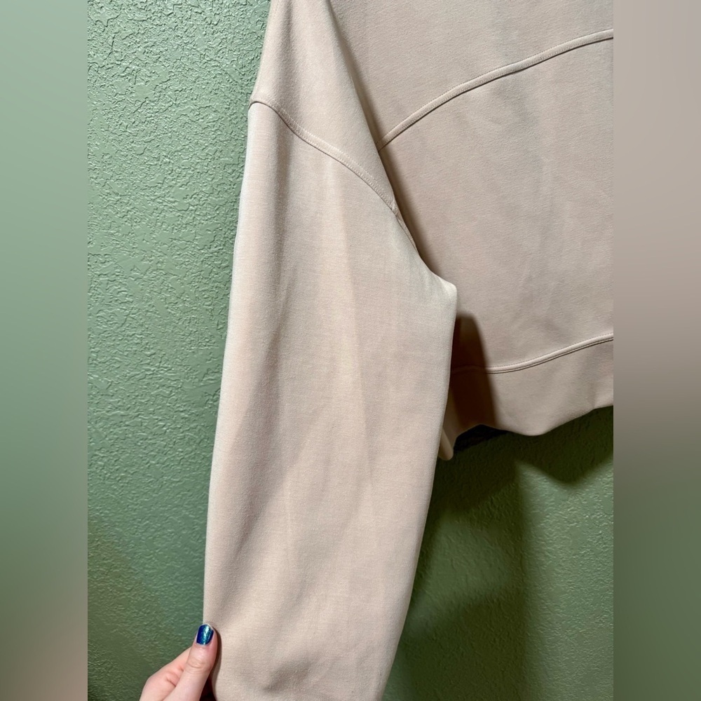 AYBL Women's Blush Cropped Hoodie - Picture 4 of 4